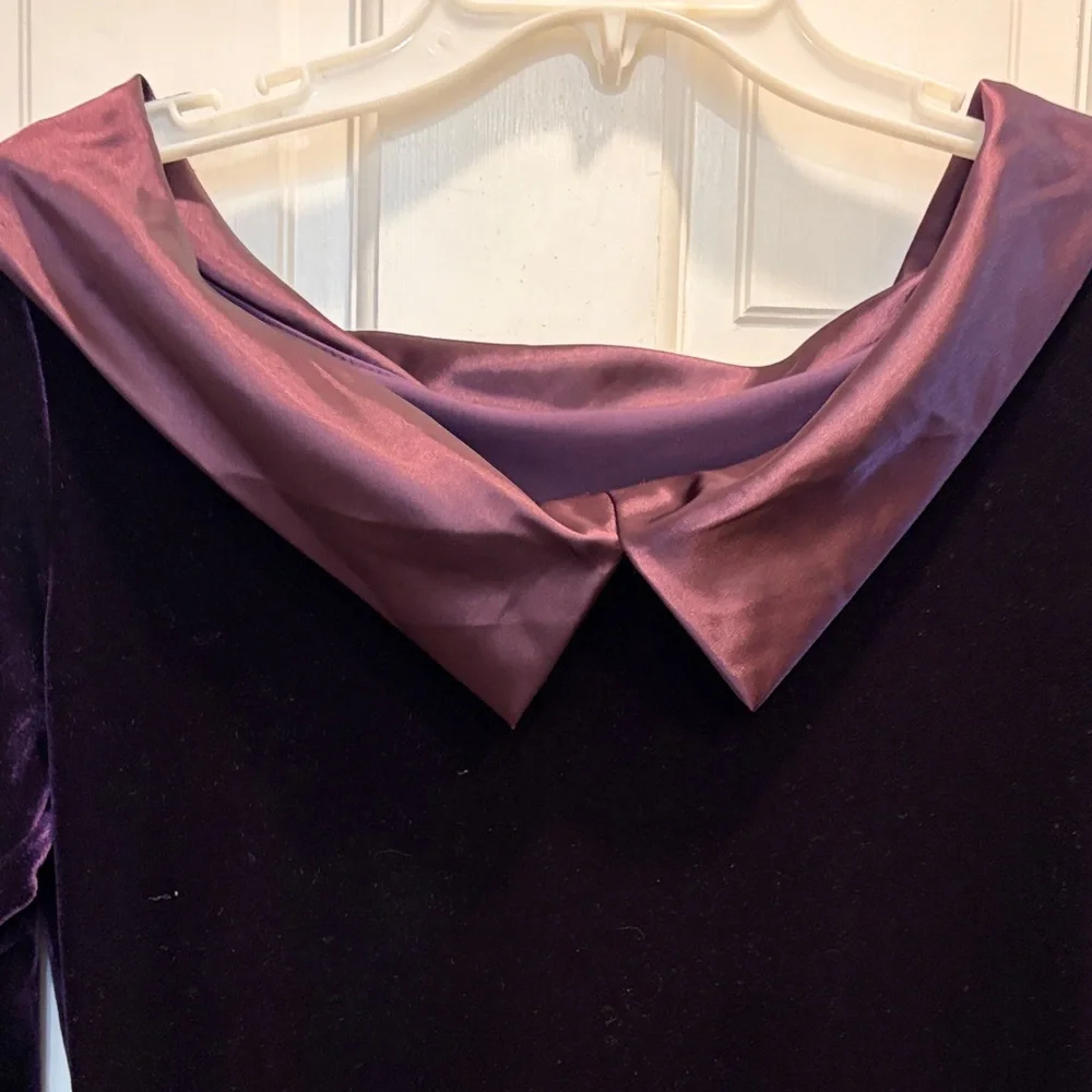 Luxurious Velvet Top in Deep Purple with Satiny Neckline - Picture 7 of 7